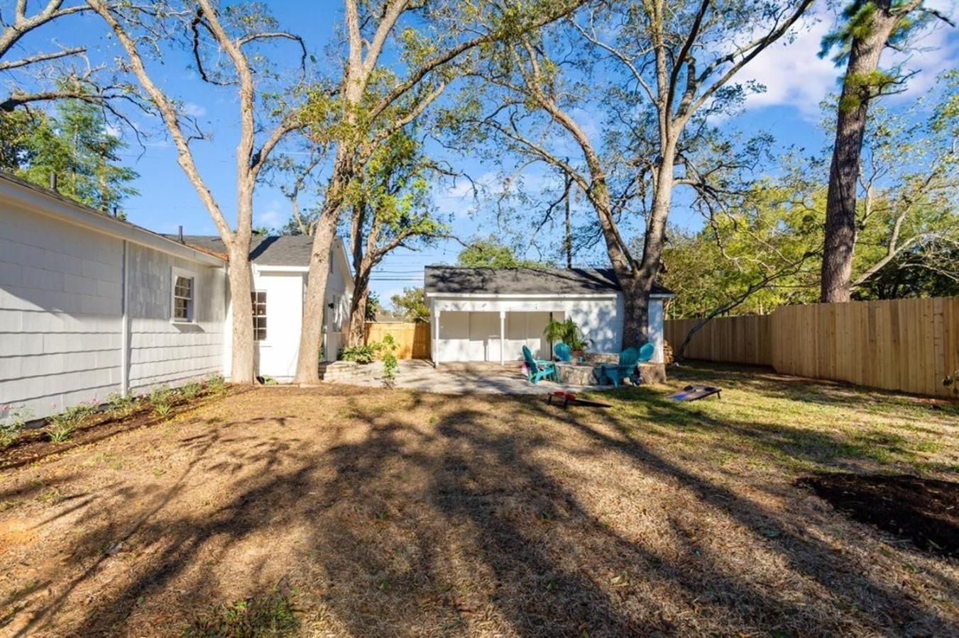 Luxury Bungalow Near Main W Hot-Tub And Firepit Villa Fredericksburg Exterior foto