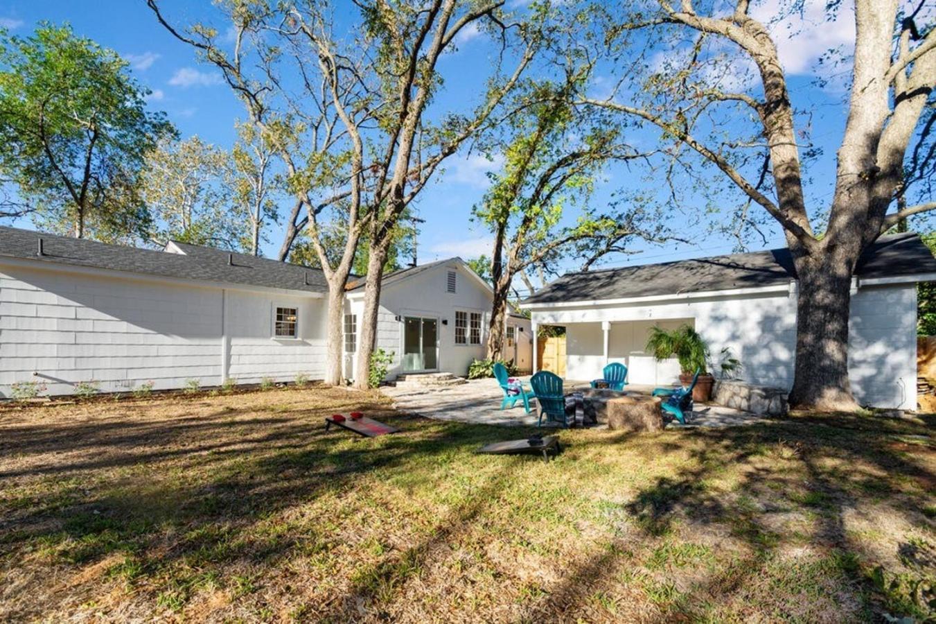 Luxury Bungalow Near Main W Hot-Tub And Firepit Villa Fredericksburg Exterior foto