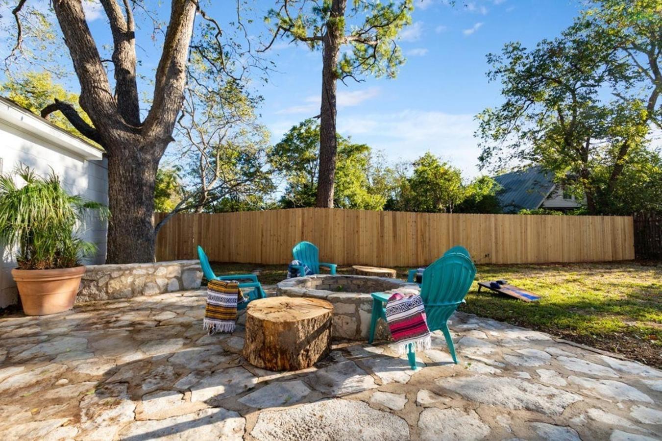 Luxury Bungalow Near Main W Hot-Tub And Firepit Villa Fredericksburg Exterior foto