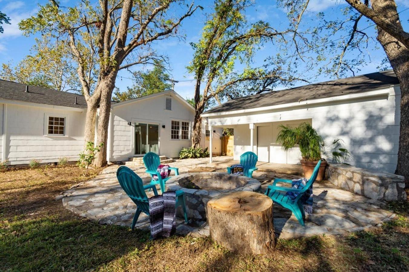 Luxury Bungalow Near Main W Hot-Tub And Firepit Villa Fredericksburg Exterior foto